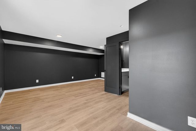 4075 SUPINLICK RIDGE RD, Mount Jackson, VA 22842