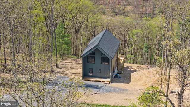 4075 SUPINLICK RIDGE RD, Mount Jackson, VA 22842
