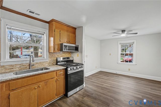 2808 Boston St, Hopewell, VA 23860