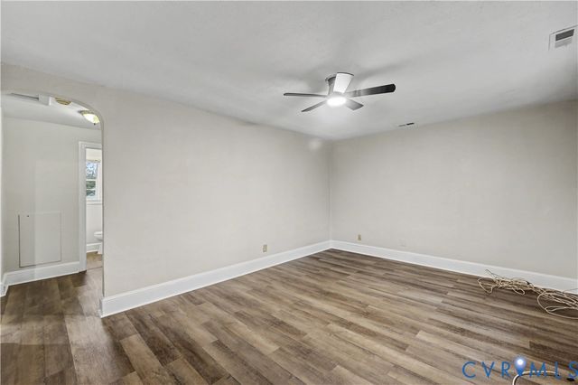 2808 Boston St, Hopewell, VA 23860