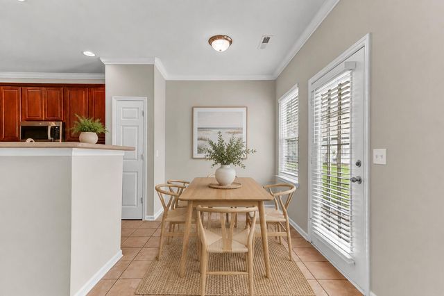 231 Xavier Street, Charleston, SC 29414