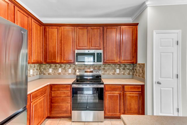 231 Xavier Street, Charleston, SC 29414