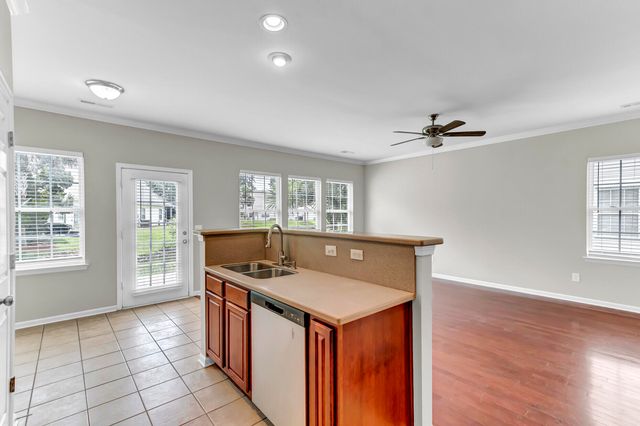 231 Xavier Street, Charleston, SC 29414