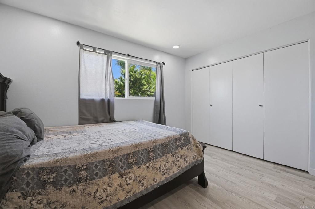 Image 15 of property listing at 656 Parker Street, Oceanside, CA 92057