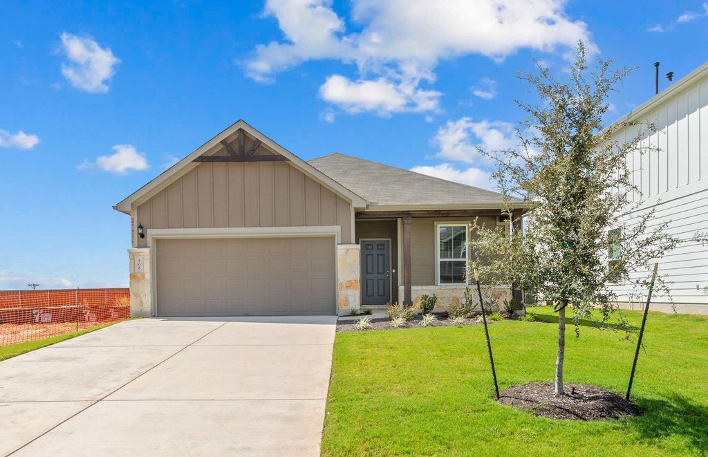408 Kapok ST, Buda, TX 78610