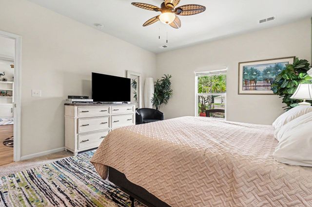 630 Watercliff Dr., Longs, SC 29568