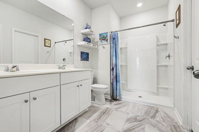 630 Watercliff Dr., Longs, SC 29568