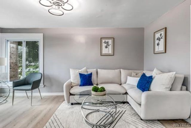 296 Burke Drive, Cheektowaga, NY 14215