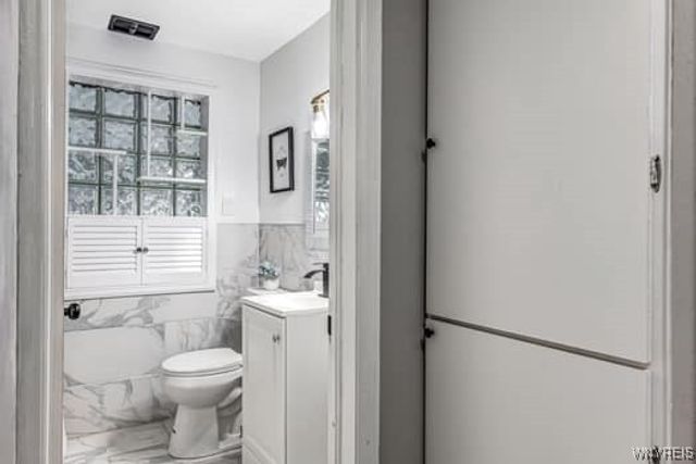 296 Burke Drive, Cheektowaga, NY 14215