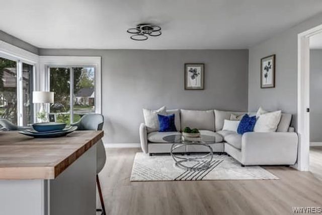 296 Burke Drive, Cheektowaga, NY 14215