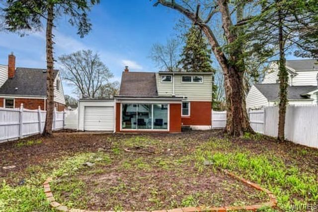 296 Burke Drive, Cheektowaga, NY 14215