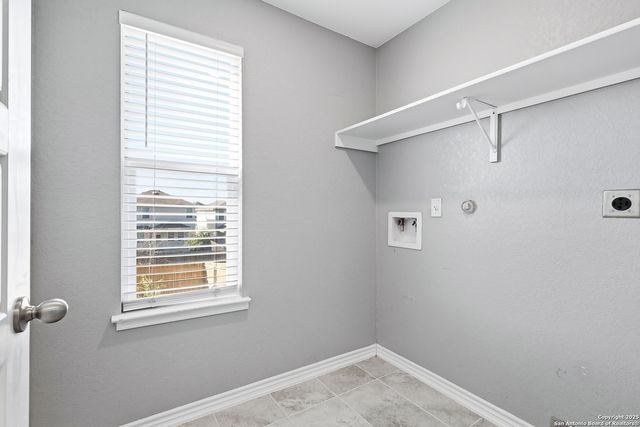 5123 Papalote Garden, Converse, TX 78109