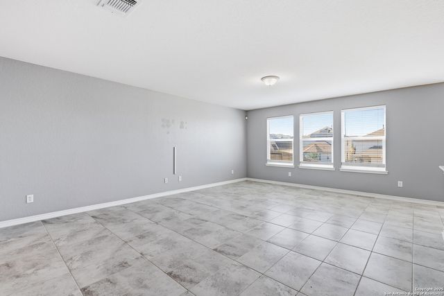 5123 Papalote Garden, Converse, TX 78109