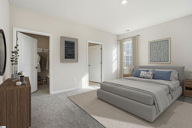 738 N Iron Hill Street, Boiling Springs, SC 29316
