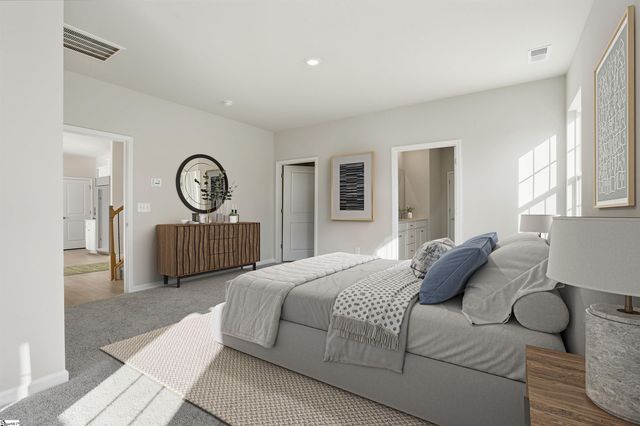 738 N Iron Hill Street, Boiling Springs, SC 29316