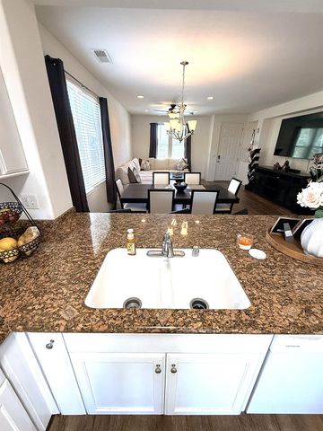 3479 N Hornet Avenue, Fresno, CA 93737