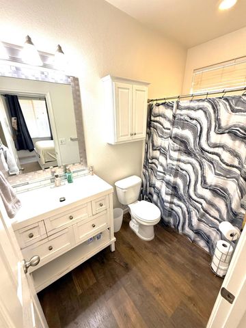 3479 N Hornet Avenue, Fresno, CA 93737