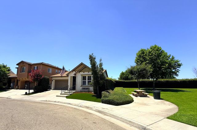 3479 N Hornet Avenue, Fresno, CA 93737