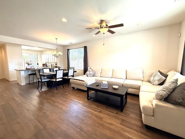 3479 N Hornet Avenue, Fresno, CA 93737