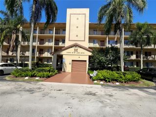 1301 SW 142nd Avenue 104-H, Pembroke Pines, FL 33027