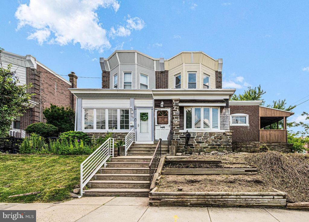 300 GILHAM ST, Philadelphia, PA 19111