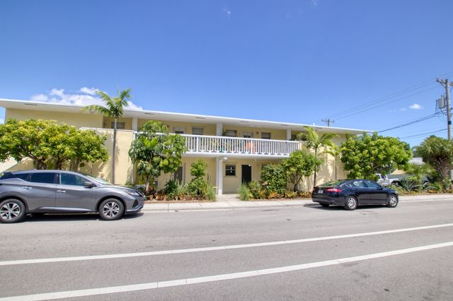 612 2nd Avenue S 3, Lake Worth Beach, FL 33460