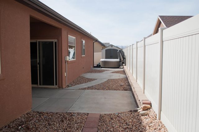 2480 Demense Avenue, Grand Junction, CO 81505