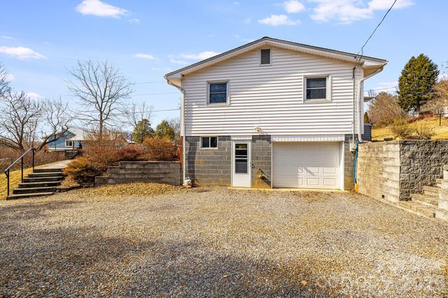 20 Ridge Cross Road, Asheville, NC 28805