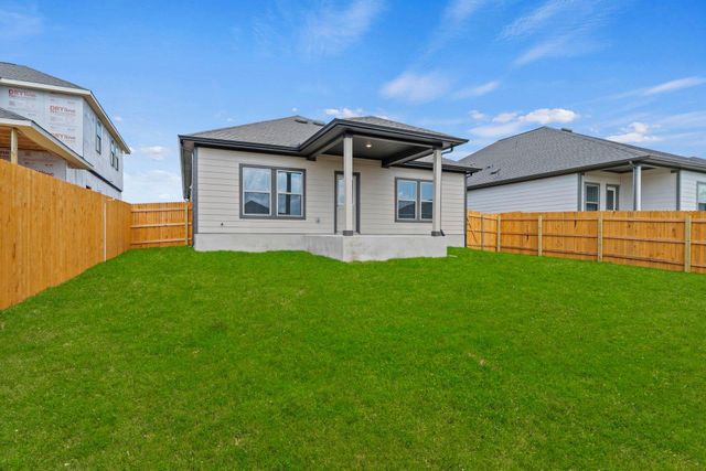 144 Wind Hill, Jarrell, TX 76537