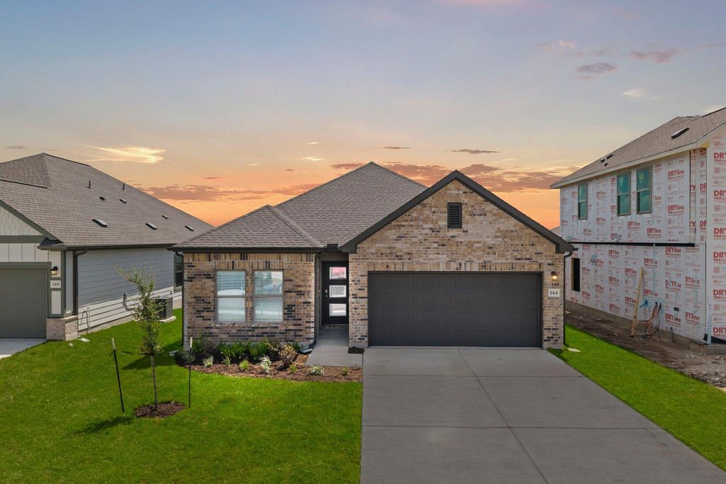 144 Wind Hill, Jarrell, TX 76537