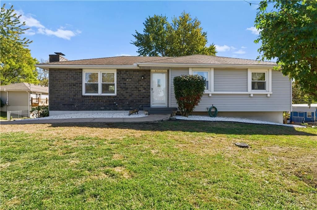 6935 NW Blair Road, Kansas City, MO 64152