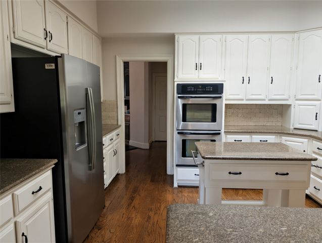 14 Winding Creek Trail, Garland, TX 75043