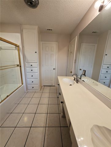 14 Winding Creek Trail, Garland, TX 75043