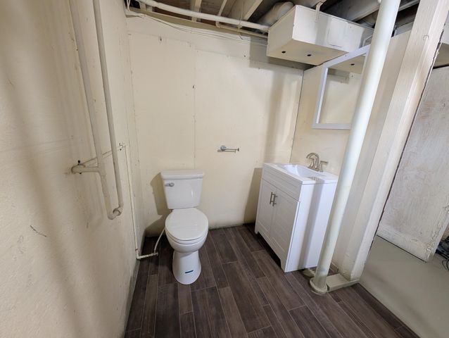 514 NE 11th Ave, Minot, ND 58703