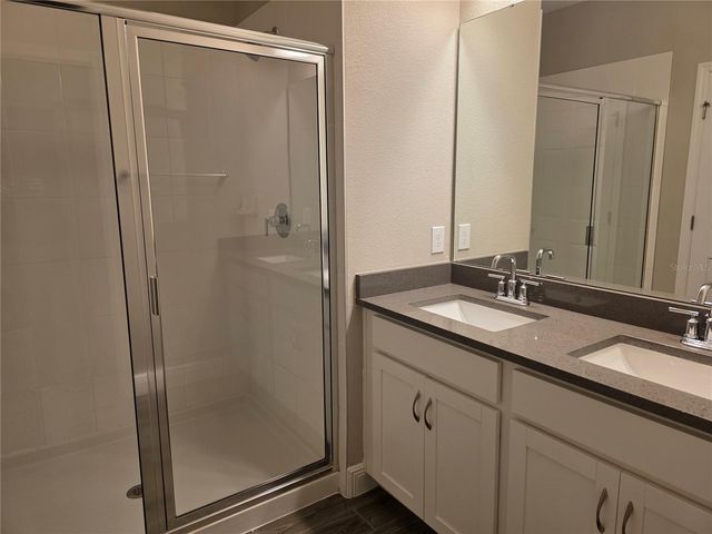 2372 SHADOWLAND LOOP, Winter Park, FL 32792