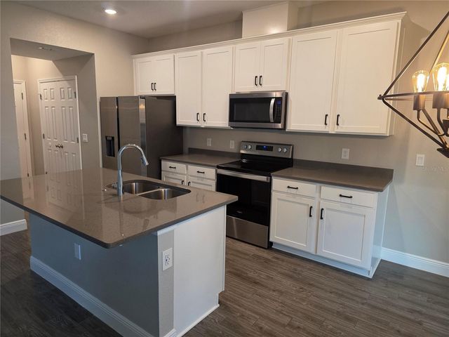 2372 SHADOWLAND LOOP, Winter Park, FL 32792