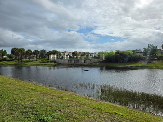 2372 SHADOWLAND LOOP, Winter Park, FL 32792