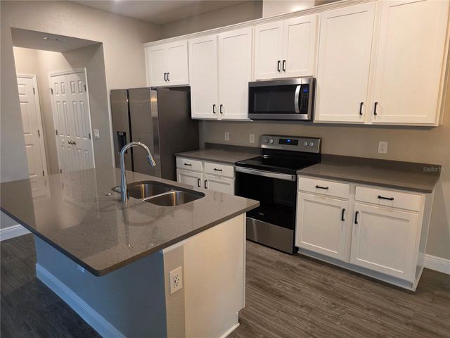 2372 SHADOWLAND LOOP, Winter Park, FL 32792