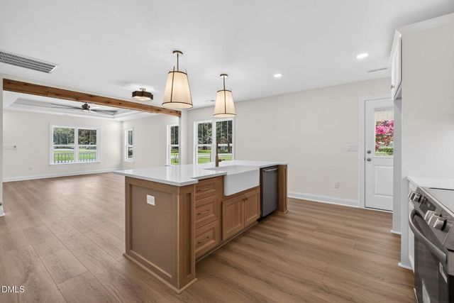 175 Tracy Lane, Dunn, NC 28334