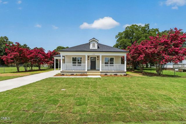 175 Tracy Lane, Dunn, NC 28334