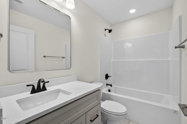 175 Tracy Lane, Dunn, NC 28334