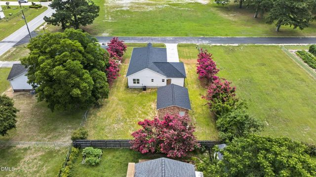 175 Tracy Lane, Dunn, NC 28334