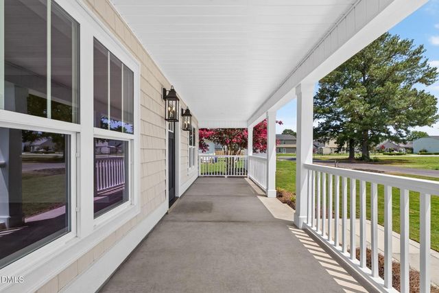 175 Tracy Lane, Dunn, NC 28334