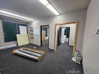 16025 Kamana, Apple Valley, CA 92307