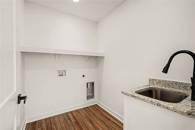 202 Pine Street, Easley, SC 29640