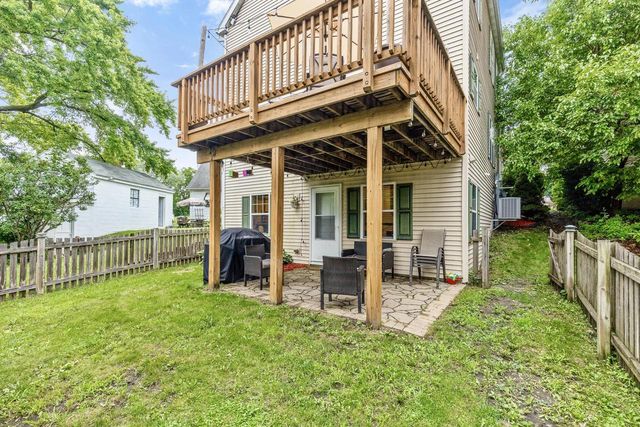 1438 Cleveland AVENUE, Waukesha, WI 53186