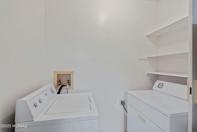 1343 W Calle Madrid, Green Valley, AZ 85622