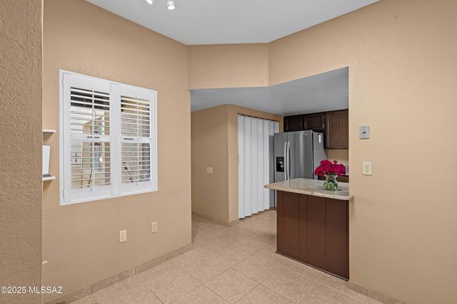 1343 W Calle Madrid, Green Valley, AZ 85622