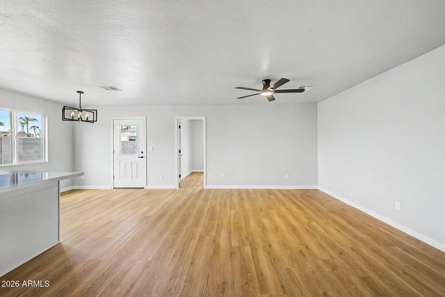 120 W 14TH Avenue, Apache Junction, AZ 85120