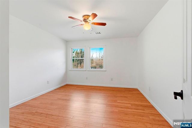 2 Rossi Drive, Clinton Twp, NJ 08809